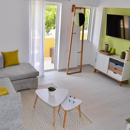 2 Bedroom Apartment Lambisea Kos By Eksteriør billede