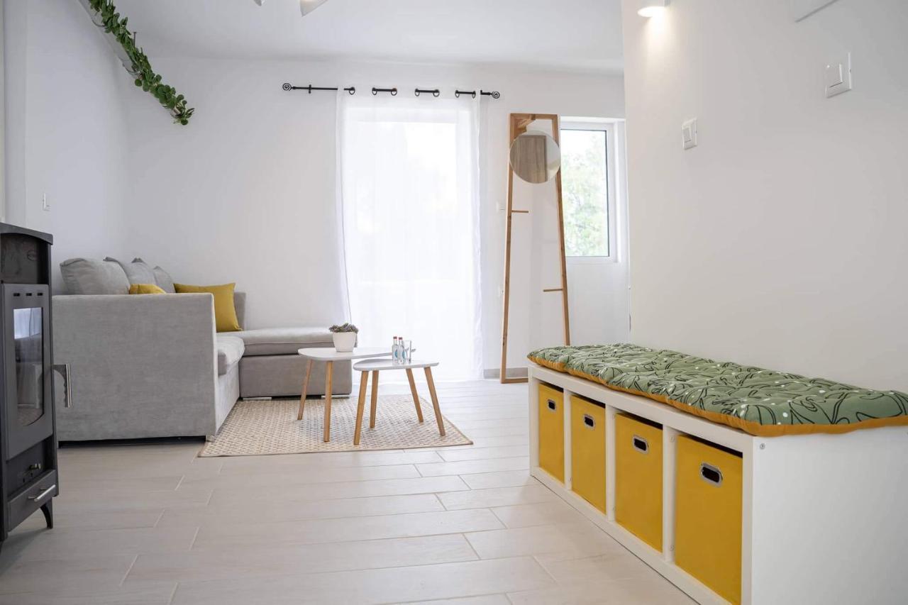 2 Bedroom Apartment Lambisea Kos By Eksteriør billede